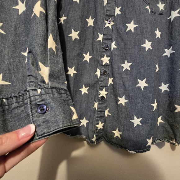 D&Co Denim Stars Button Shirt Womens XL Blue Patriotic July 4th Western Boho - Picture 2 of 9